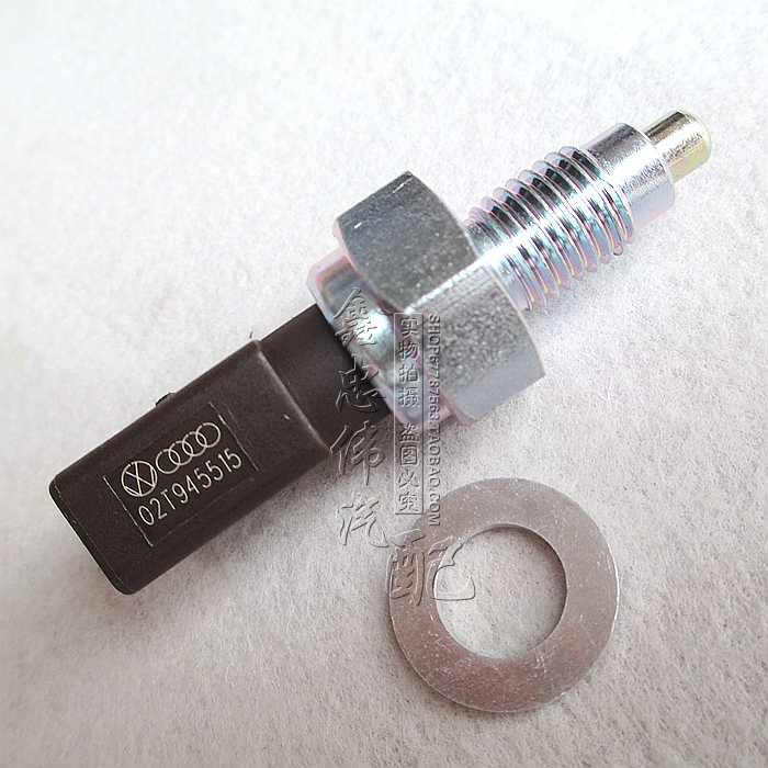 《战火2》热播,崔煜林变身红色偶像_太阳成tyc7111cc官网(图1) 太阳成tyc7111cc官网